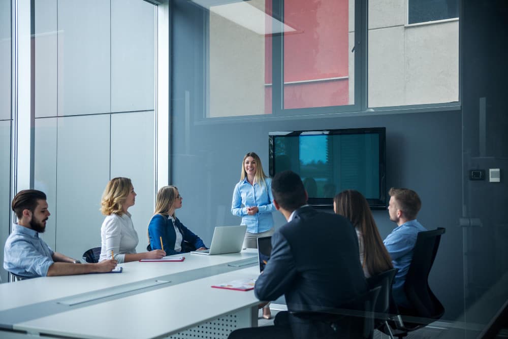 Executive and team AI upskilling aligned to Gulf and MENA operating contexts